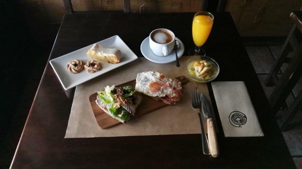 El Refugio Hosteria 라바날 델 카미노 외부 사진