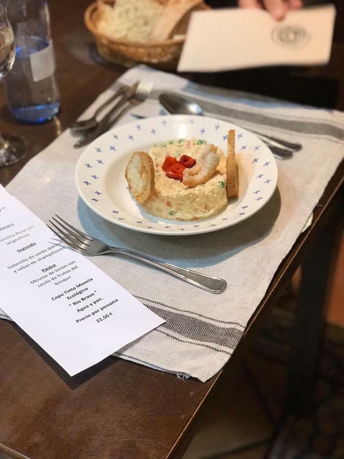 El Refugio Hosteria 라바날 델 카미노 외부 사진